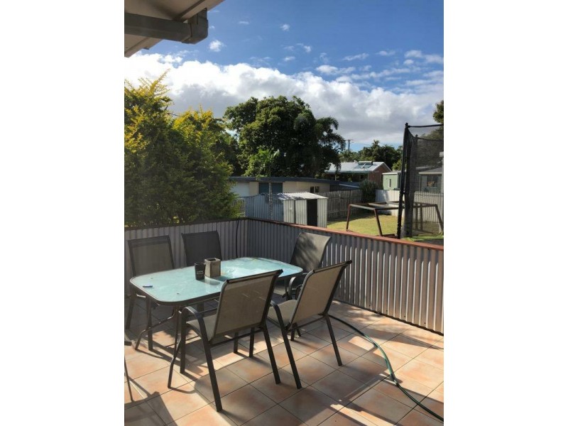 3 Bunker Court, Clinton QLD 4680