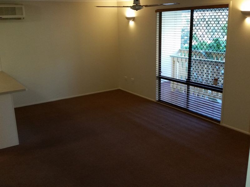 1/50 Oxley Drive, South Gladstone QLD 4680