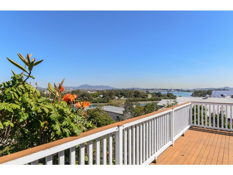 8 Lord Street, Gladstone QLD 4680