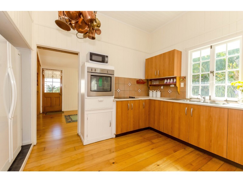 8 Lord Street, Gladstone QLD 4680