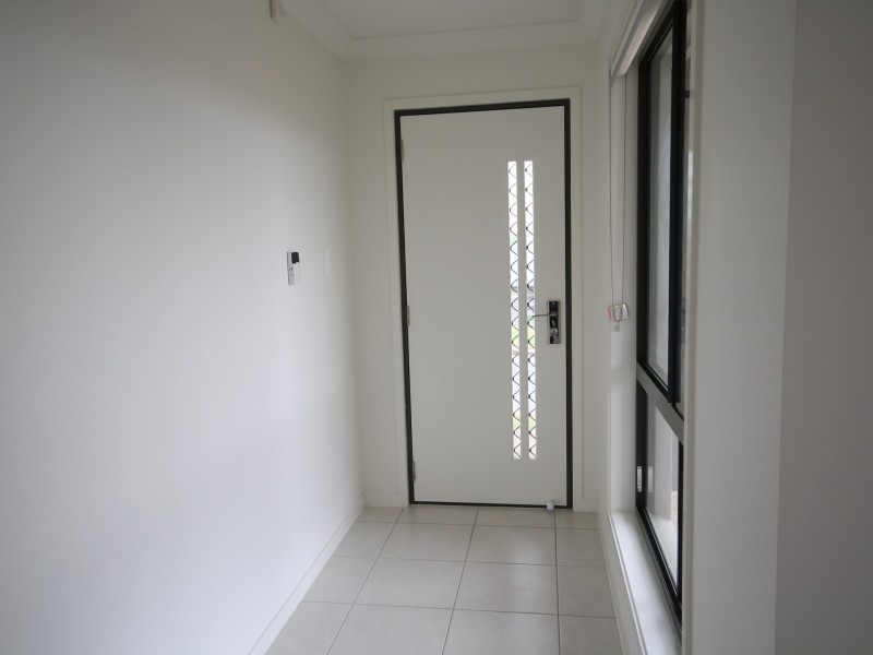 1/54 Fitzroy Avenue, Clinton QLD 4680