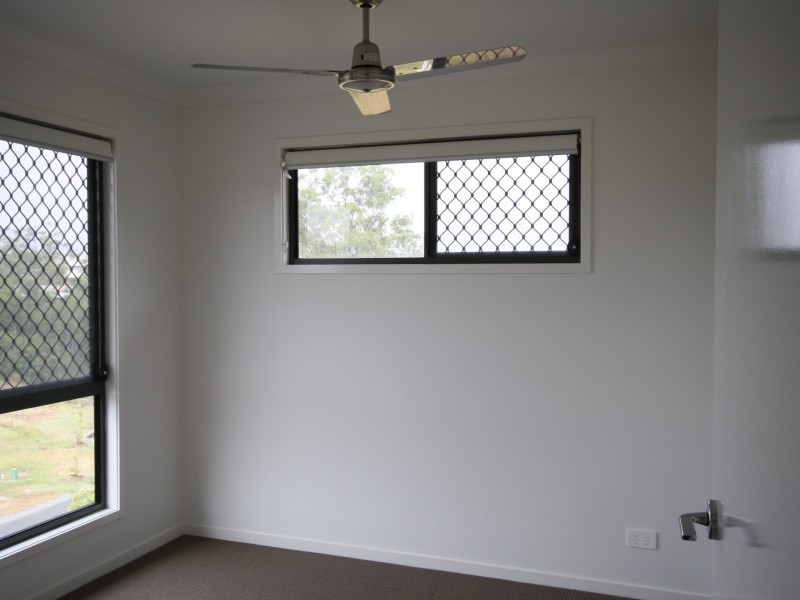 1/54 Fitzroy Avenue, Clinton QLD 4680