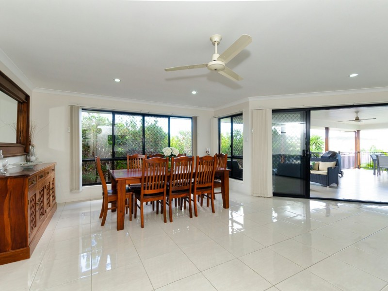 13 Spence Court, Kirkwood QLD 4680