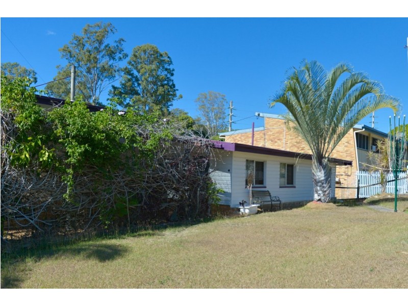 19 Charles Street, West Gladstone QLD 4680