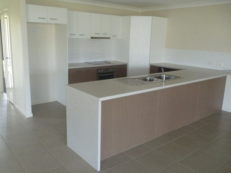 32 Beatle Parade, Calliope QLD 4680