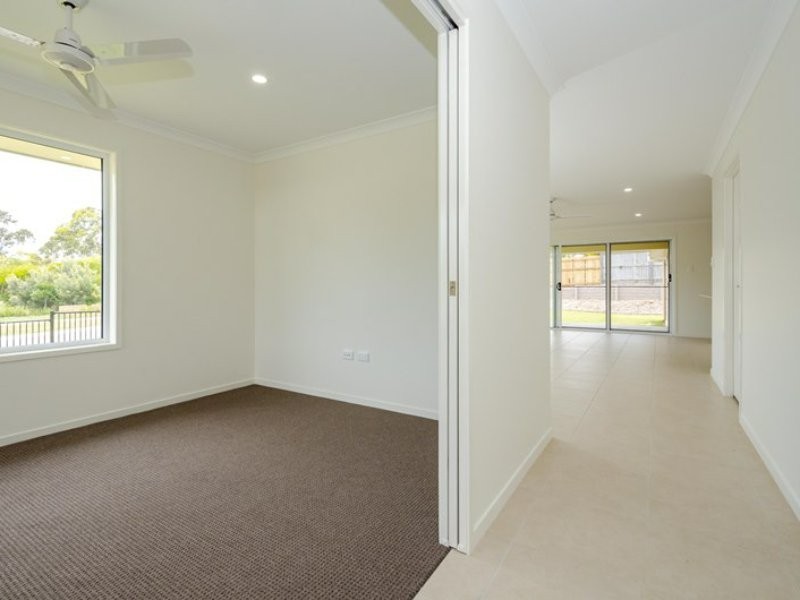 35 Peter Corones Drive, Kirkwood QLD 4680