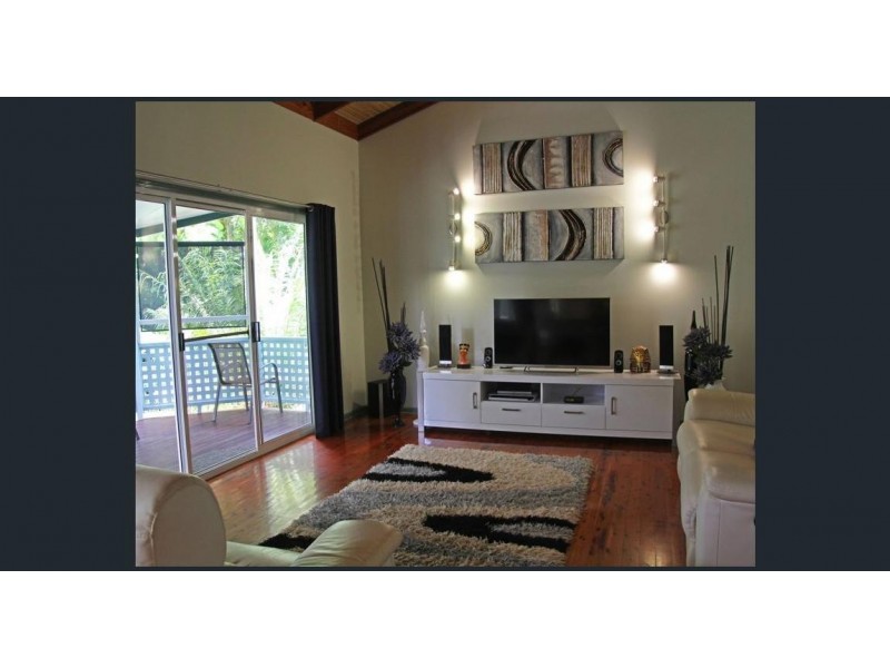 13 Helen Crescent, Wurdong Heights QLD 4680