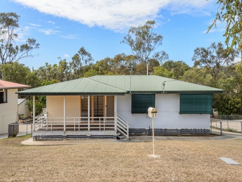 25 Coase Street, West Gladstone QLD 4680