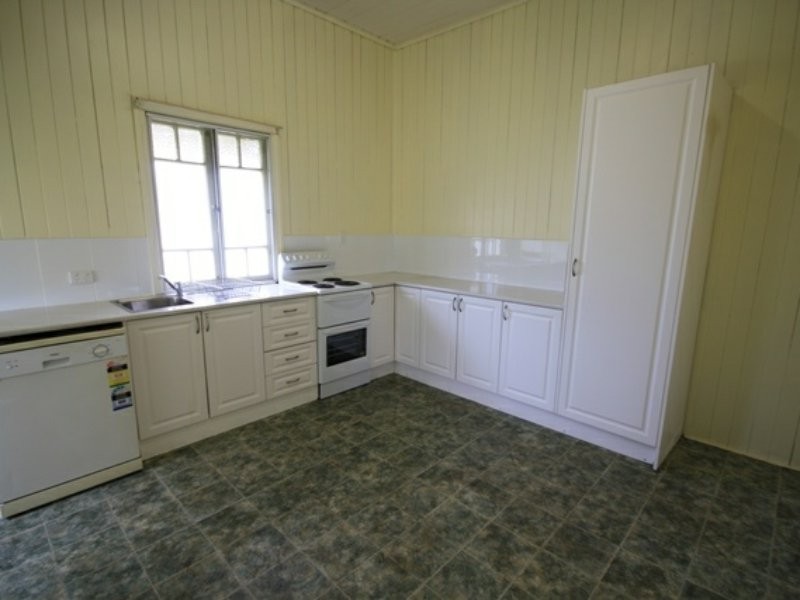 96 OAKA LANE, Gladstone QLD 4680