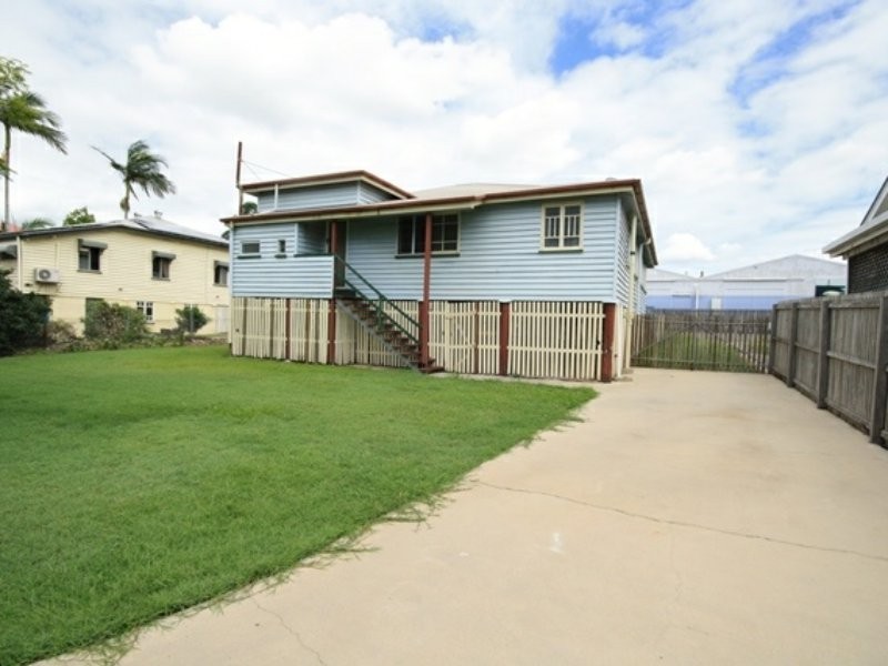 96 OAKA LANE, Gladstone QLD 4680