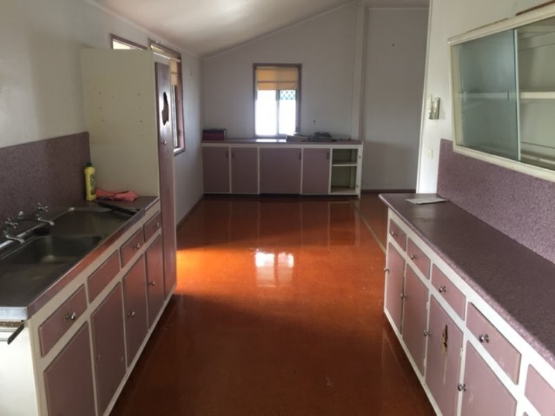 18 Lord Street, Gladstone QLD 4680