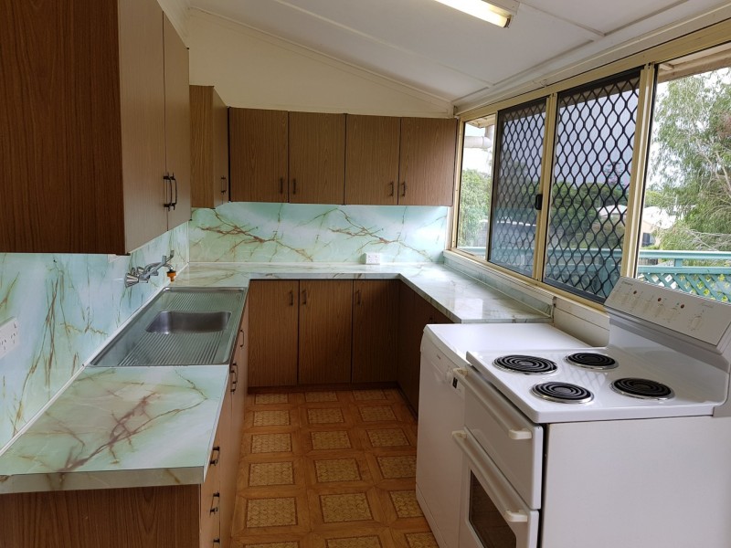 264 Auckland Street, South Gladstone QLD 4680