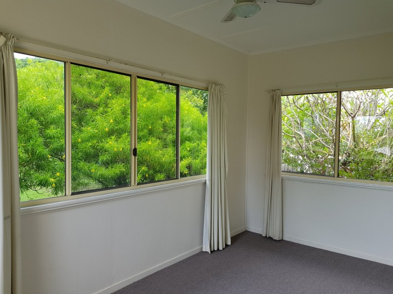 264 Auckland Street, South Gladstone QLD 4680