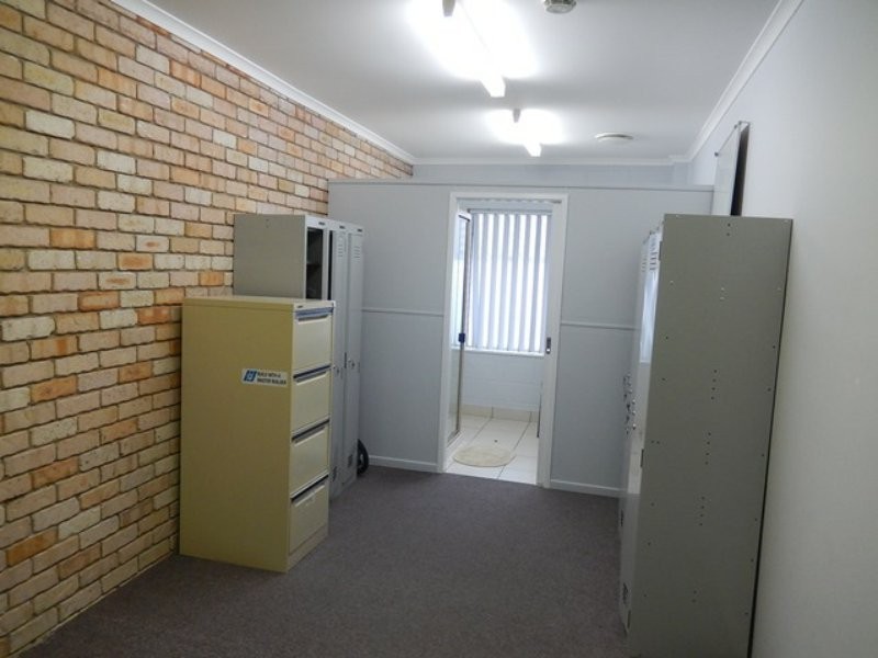 9 Hilliard Street, Gladstone QLD 4680