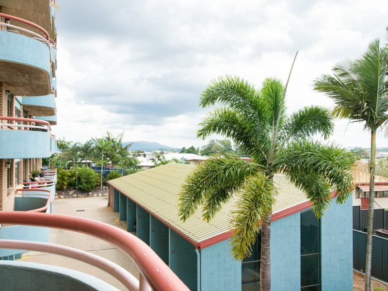 Unit 9/7 Kent Street, West Gladstone QLD 4680