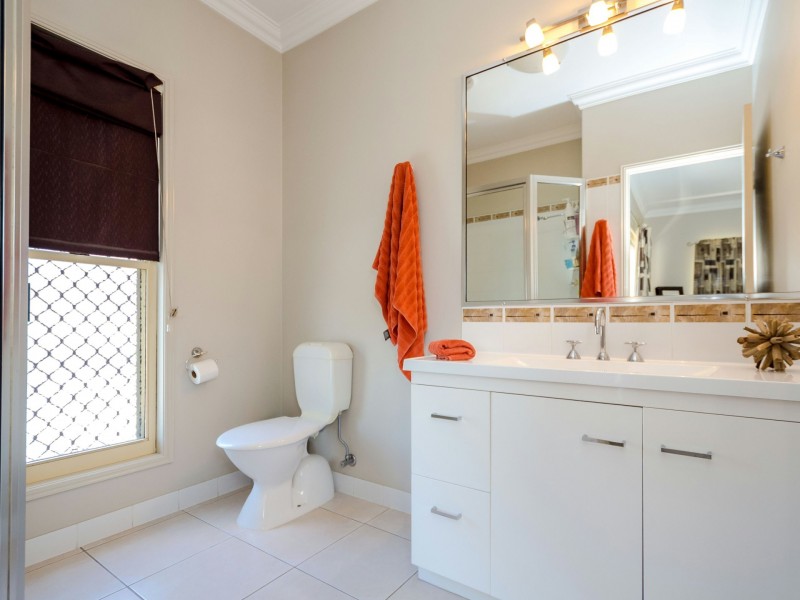 4 Ambrose Lane, Beecher QLD 4680