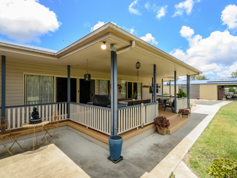 4 Ambrose Lane, Beecher QLD 4680