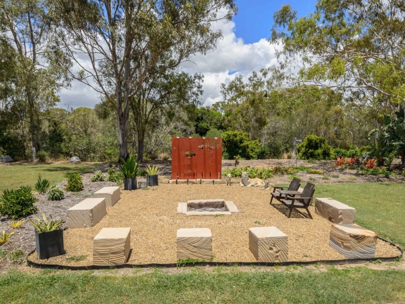 4 Ambrose Lane, Beecher QLD 4680