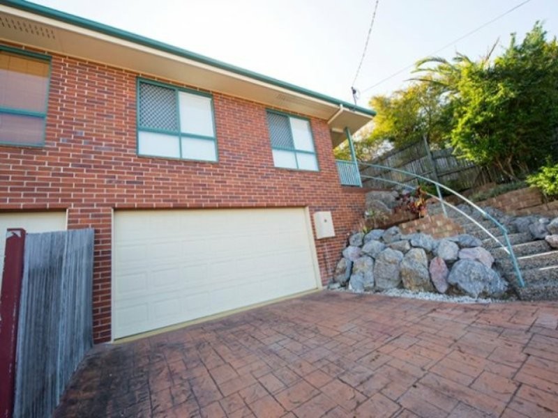 6B Jacaranda Court, New Auckland QLD 4680