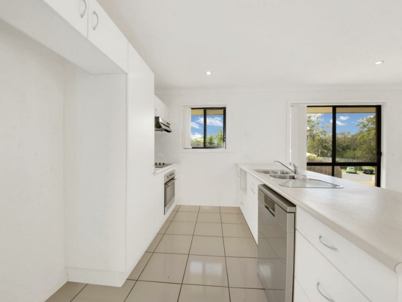 16 Melaleuca Place, Glen Eden QLD 4680