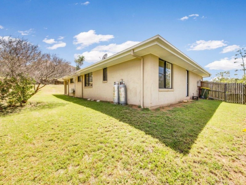 16 Melaleuca Place, Glen Eden QLD 4680