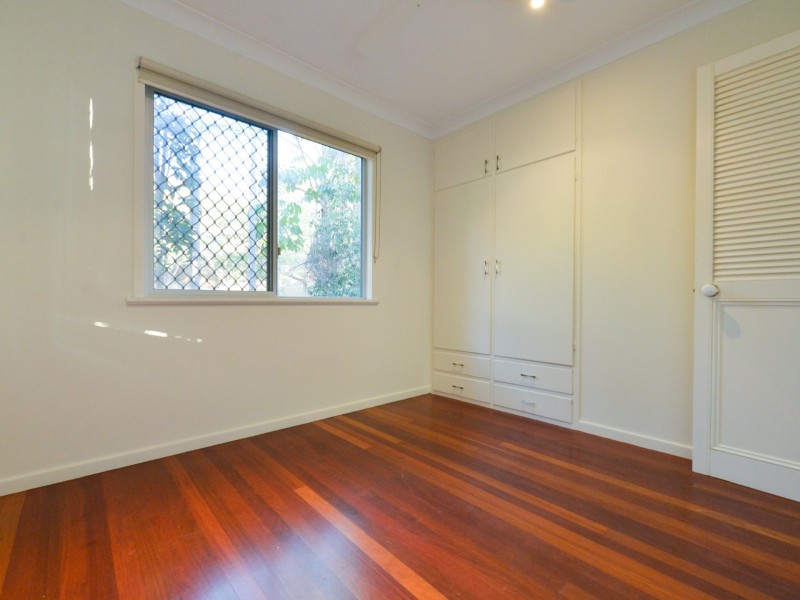 2 Gatcombe Lane, West Gladstone QLD 4680