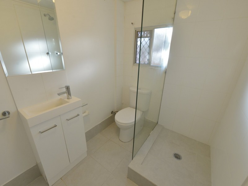 2 Gatcombe Lane, West Gladstone QLD 4680