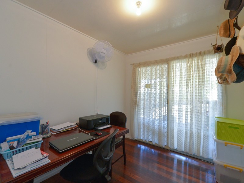 27 Dalton Street, Clinton QLD 4680