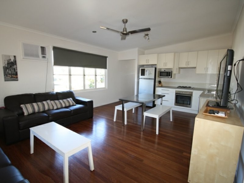 3 Golding Street, Barney Point QLD 4680