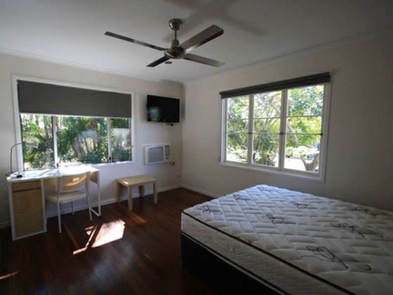 3 Golding Street, Barney Point QLD 4680