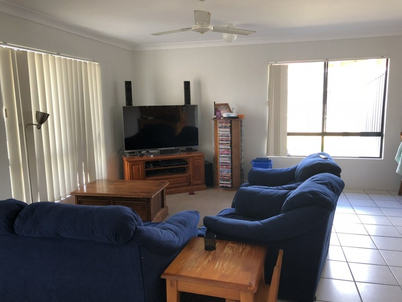 4 Rothbury Place, New Auckland QLD 4680
