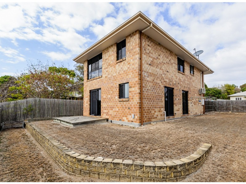 22 Amelia Street, West Gladstone QLD 4680