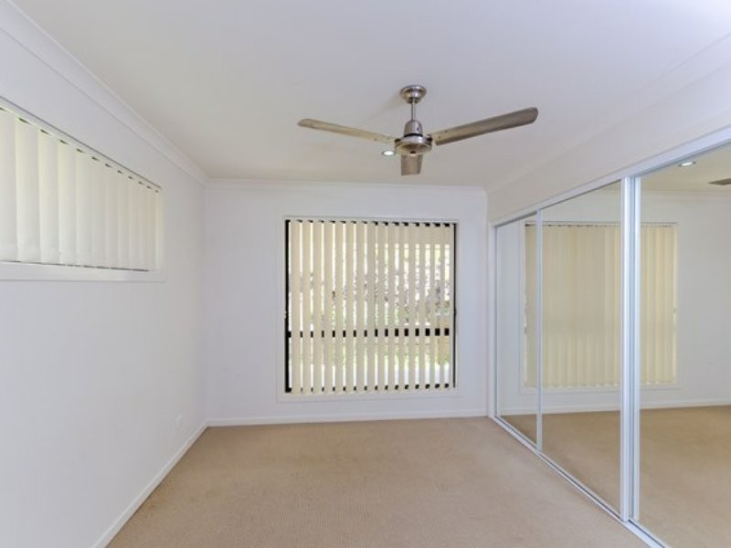 25 Stoneybrook Drive, Glen Eden QLD 4680