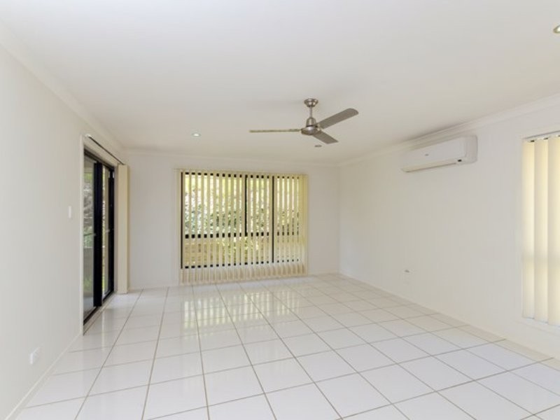 25 Stoneybrook Drive, Glen Eden QLD 4680