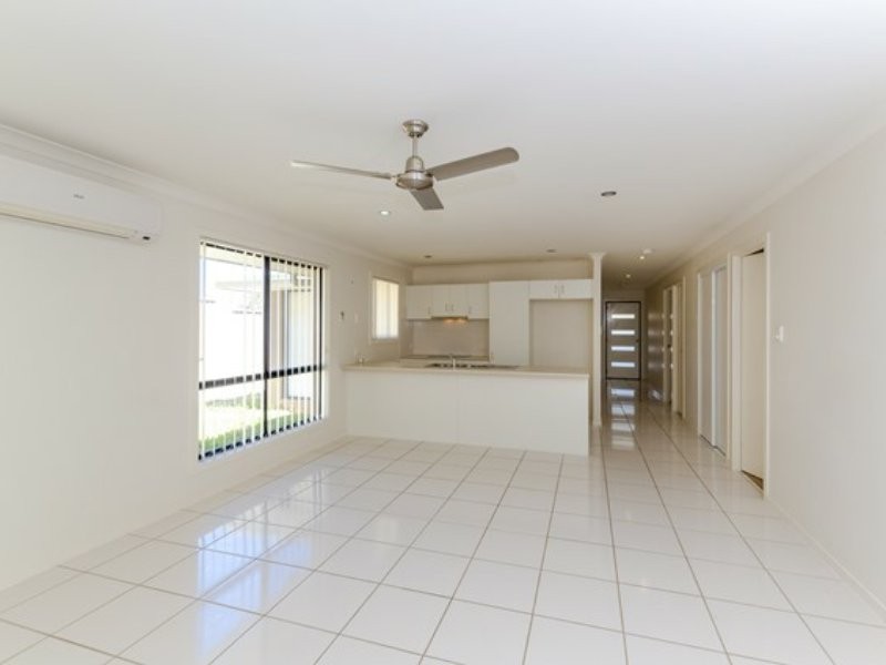 25 Stoneybrook Drive, Glen Eden QLD 4680