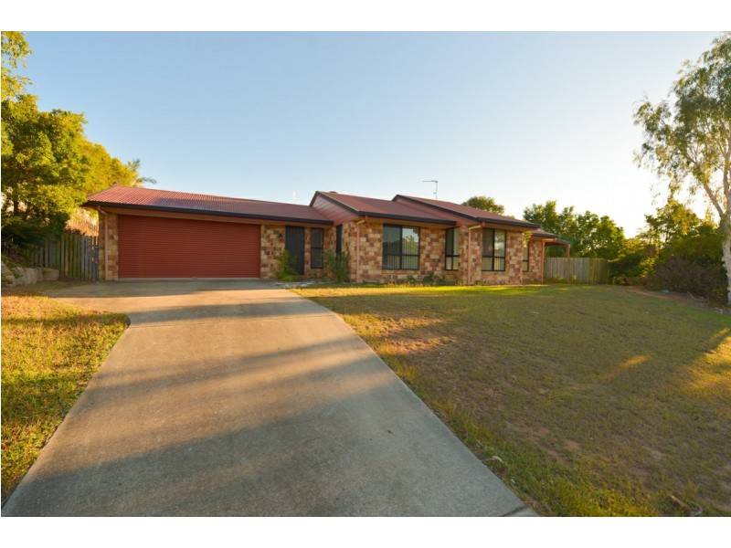1 Eungella Parade, Clinton QLD 4680
