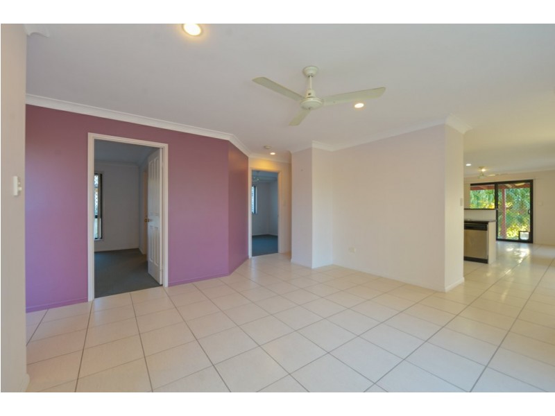 1 Eungella Parade, Clinton QLD 4680