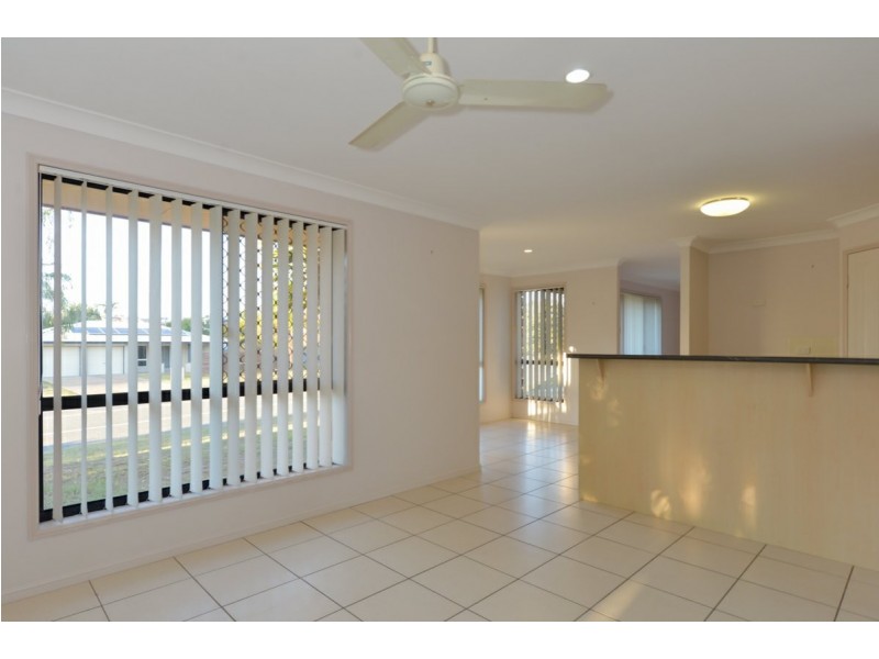 1 Eungella Parade, Clinton QLD 4680