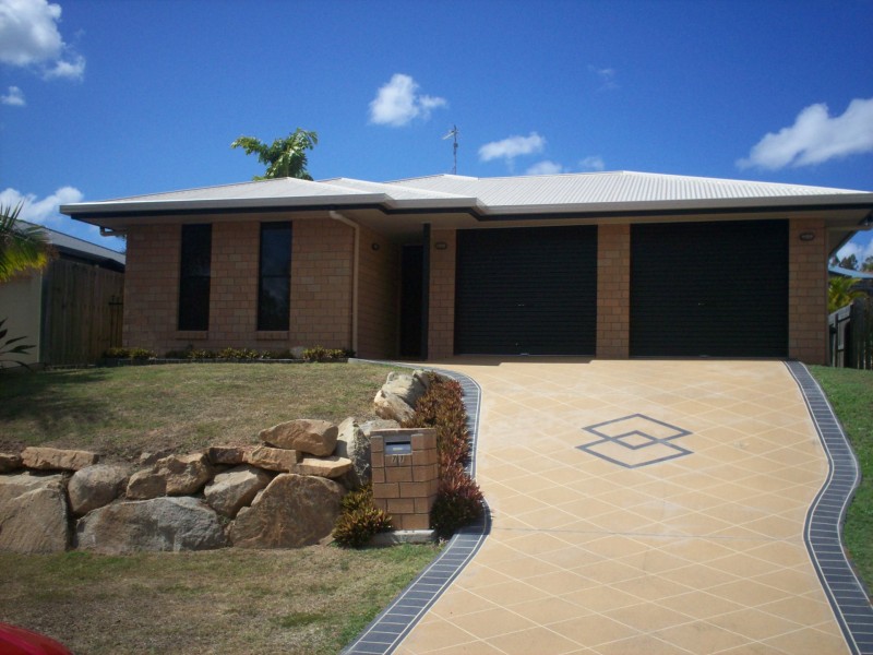71 Col Brown Avenue, Clinton QLD 4680