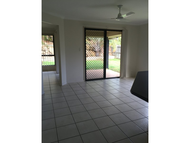 71 Col Brown Avenue, Clinton QLD 4680