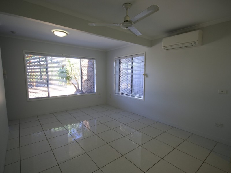 Unit 8/51 Harbour Terrace, Gladstone QLD 4680