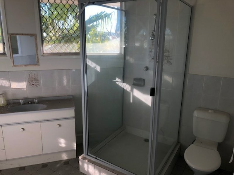 Unit 1-3/11 Bramston Street, Gladstone QLD 4680