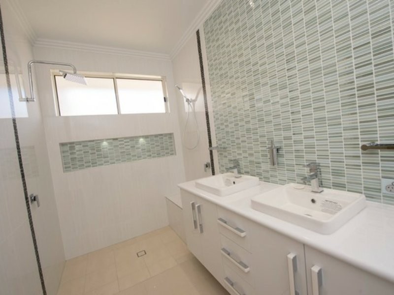 6 Osprey Court, South Gladstone QLD 4680