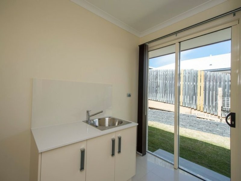6 Osprey Court, South Gladstone QLD 4680