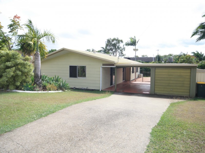 8 Finchley Street, Telina QLD 4680