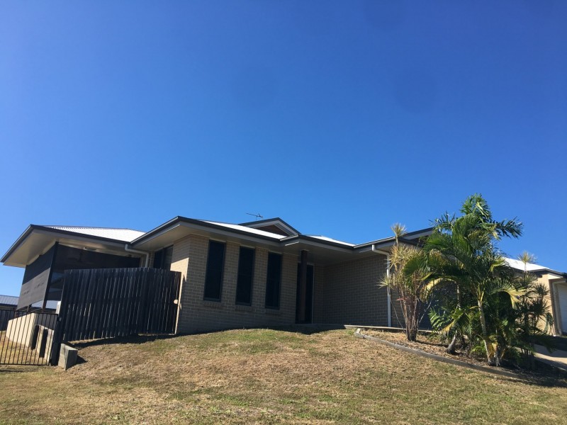 21 Bottlebrush Drive, Kirkwood QLD 4680