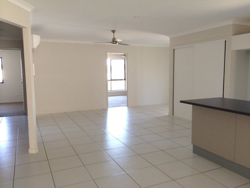 10 Sturt Court, Glen Eden QLD 4680