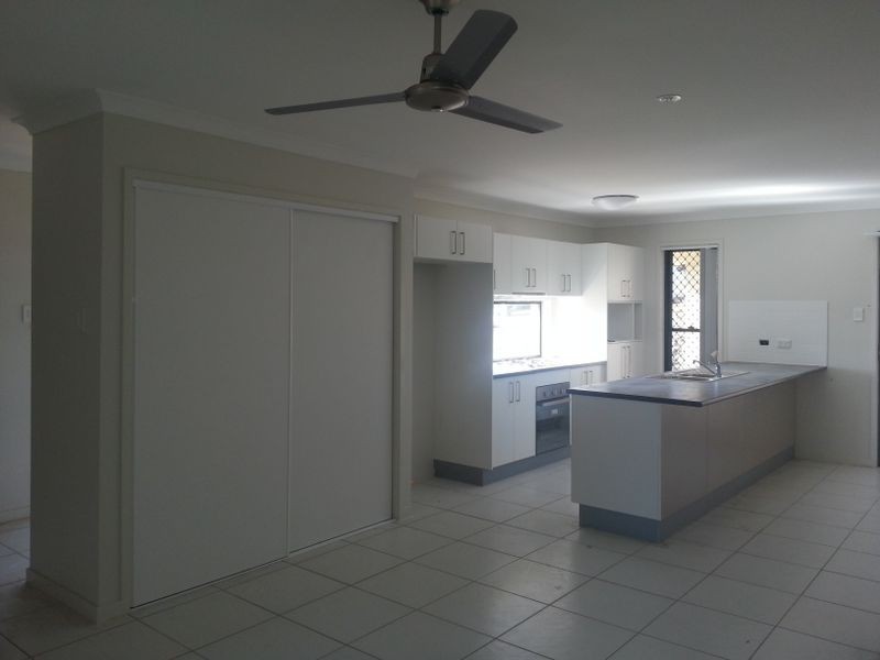 10 Sturt Court, Glen Eden QLD 4680