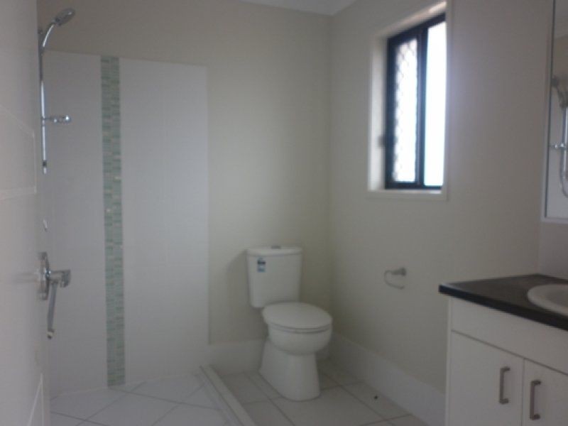 10 Sturt Court, Glen Eden QLD 4680