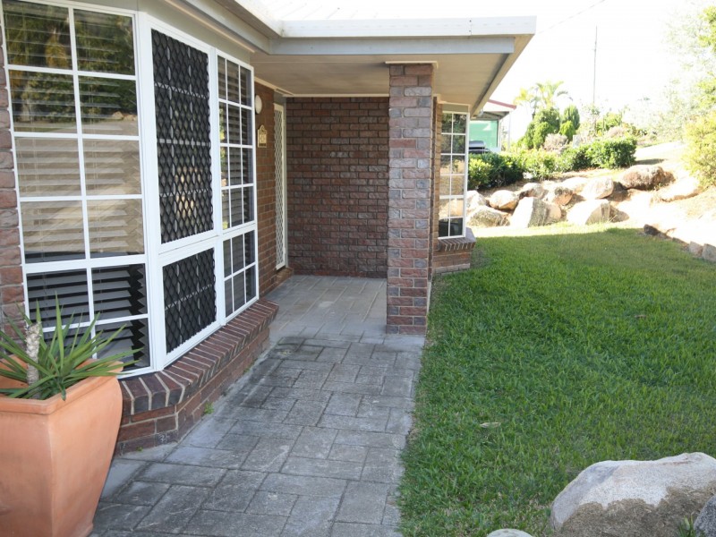 23 Watford Street, Telina QLD 4680